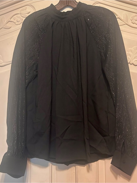 ANDREE BY UNIT Tops - NWT ANDREE BY UNIT Black Sparkle Sheer Sleeve Top